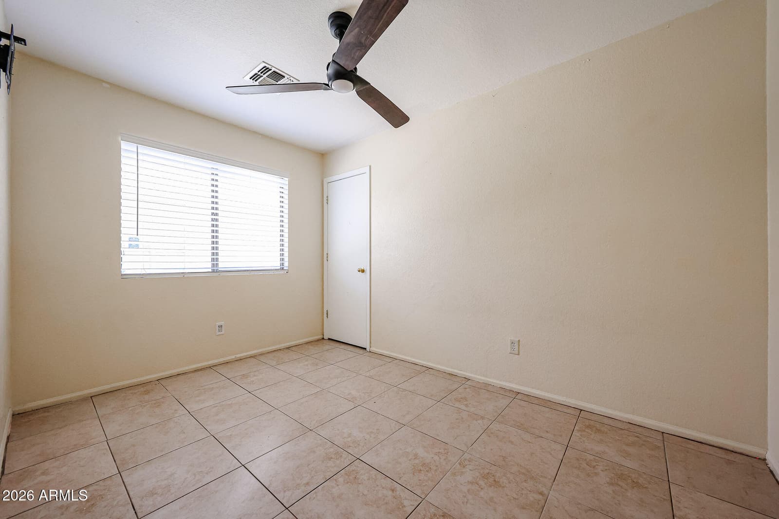 1098 E NARDINI Street, San Tan Valley, AZ 85140 — photo 25 of 32