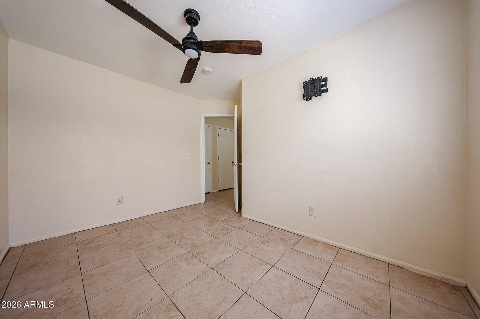 1098 E NARDINI Street, San Tan Valley, AZ 85140 — photo 26 of 32