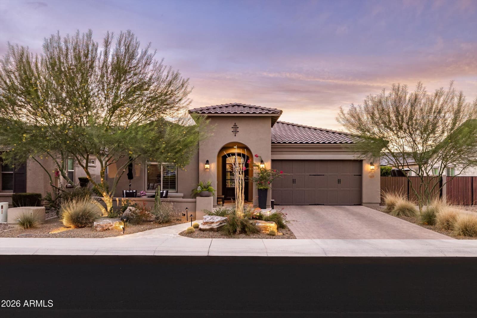 9418 W DALEY Lane, Peoria, AZ 85383 — photo 1 of 37