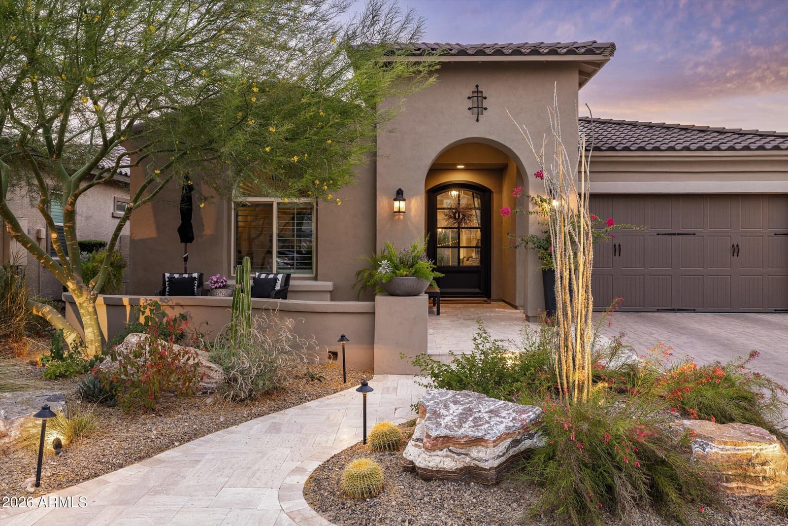 9418 W DALEY Lane, Peoria, AZ 85383 — photo 2 of 37