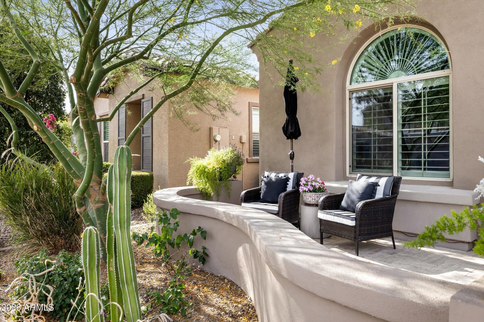 9418 W DALEY Lane, Peoria, AZ 85383 — photo 3 of 37