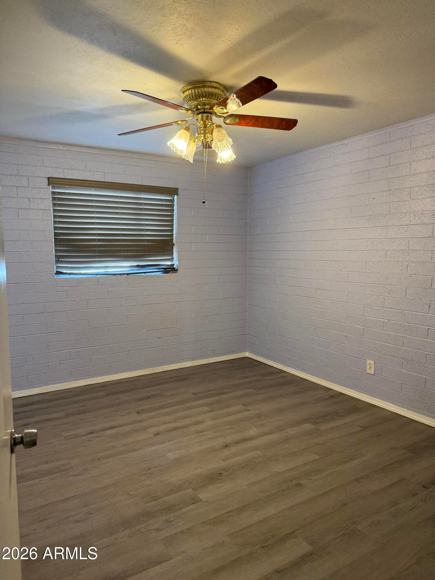 6011 N 33RD Avenue, Phoenix, AZ 85017 — photo 8 of 19