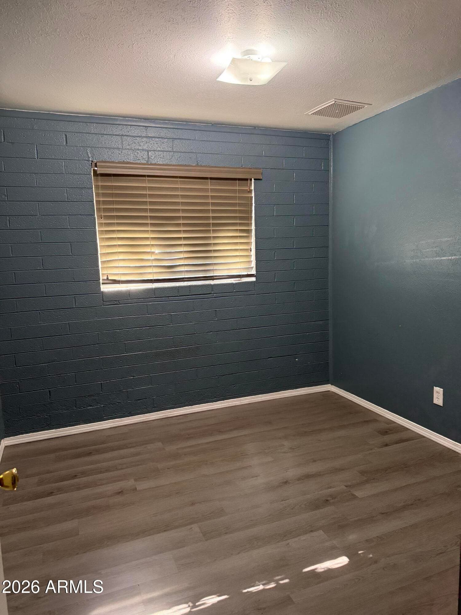 6011 N 33RD Avenue, Phoenix, AZ 85017 — photo 9 of 19