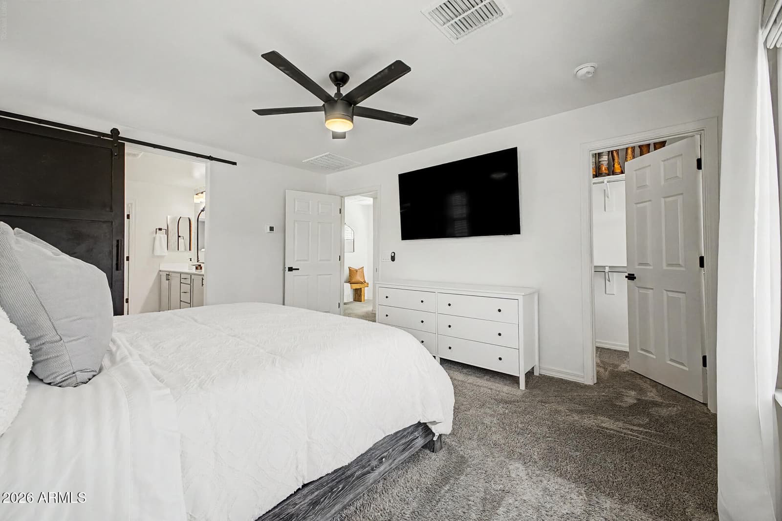 8319 E IRWIN Avenue, Mesa, AZ 85209 — photo 18 of 37