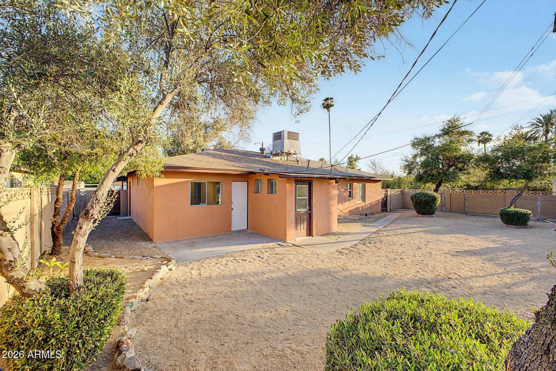 1002 E GLENN Drive, Phoenix, AZ 85020 — photo 42 of 45