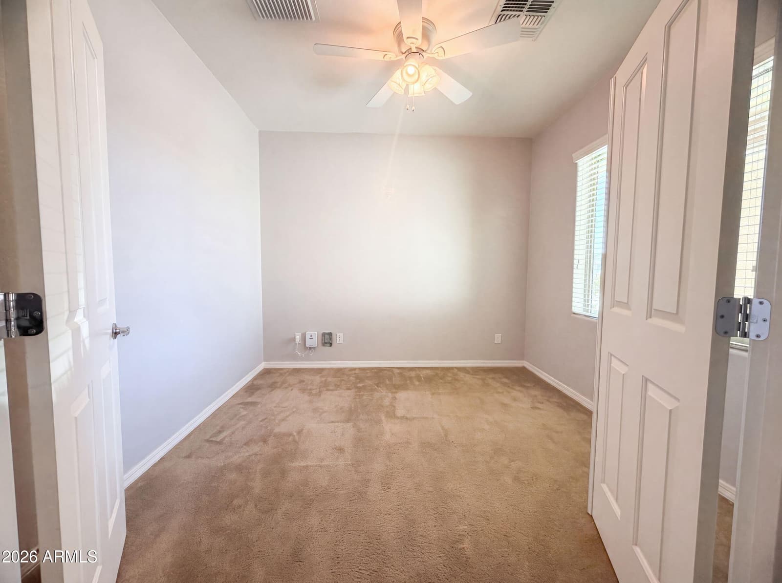 875 W AYRSHIRE Trail, San Tan Valley, AZ 85143 — photo 10 of 17
