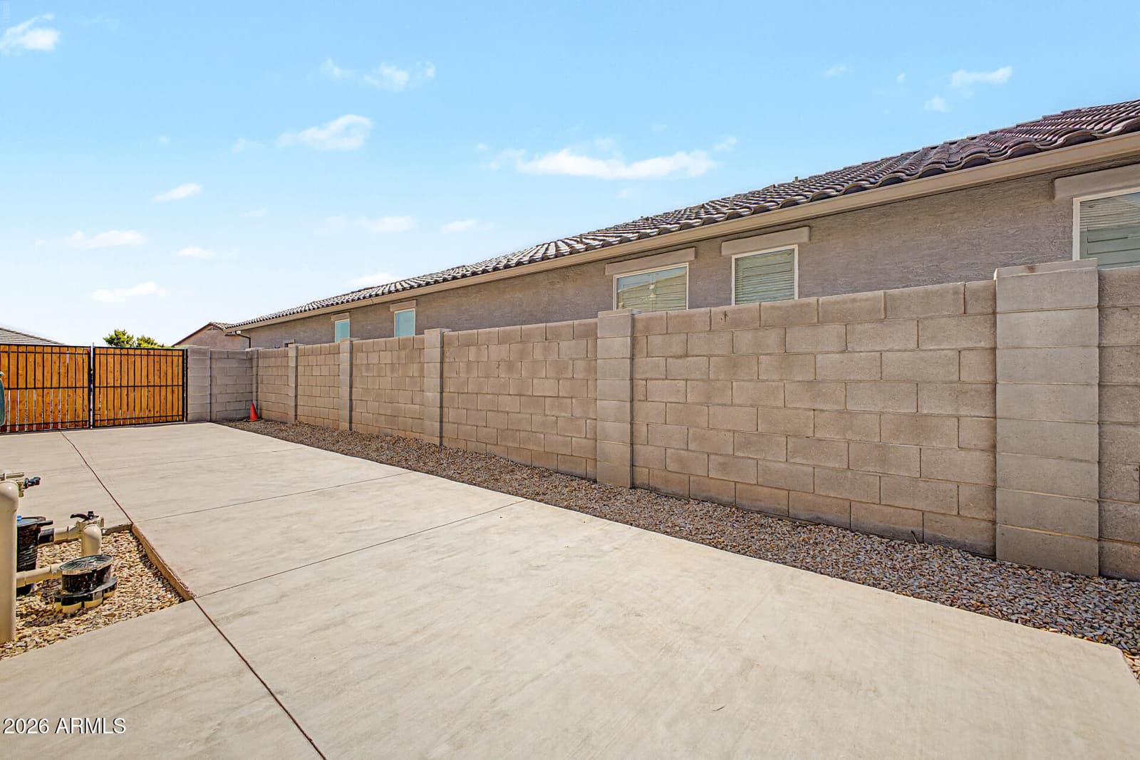 1194 E MEADOWRIDGE Drive, Casa Grande, AZ 85122 — photo 38 of 52