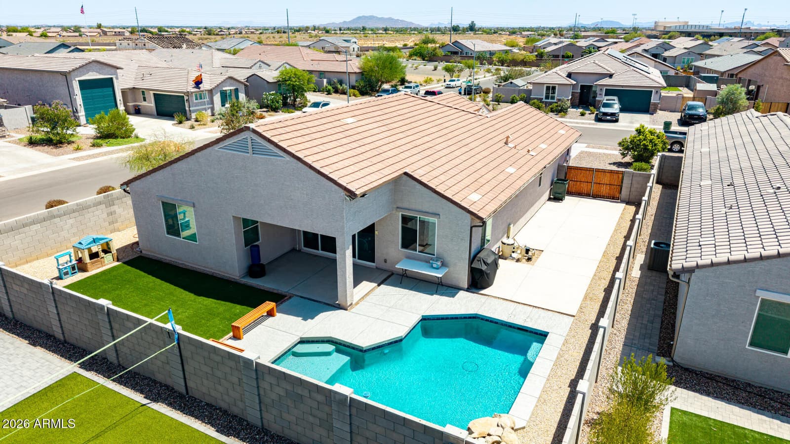 1194 E MEADOWRIDGE Drive, Casa Grande, AZ 85122 — photo 50 of 52
