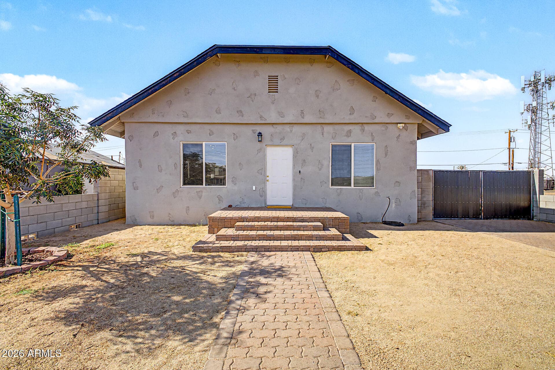 1526 E MARGUERITE Avenue, Phoenix, AZ 85040 — photo 28 of 30