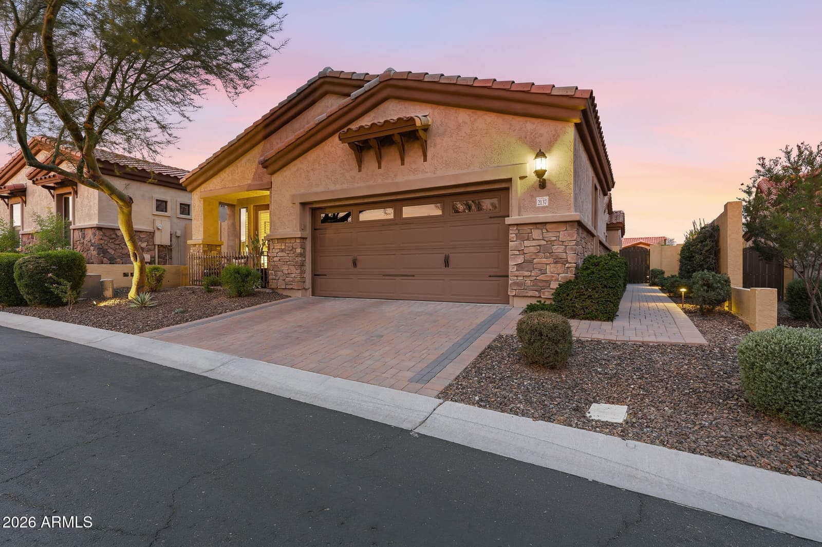 2137 N ATWOOD, Mesa, AZ 85207 — photo 1 of 92