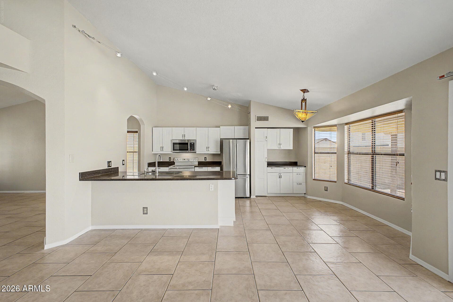 4575 W Oraibi Drive, Glendale, AZ 85308 — photo 4 of 14