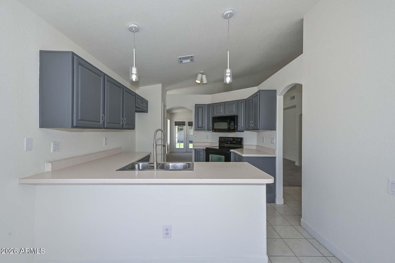 6277 W BLACKHAWK Drive, Glendale, AZ 85308 — photo 10 of 45