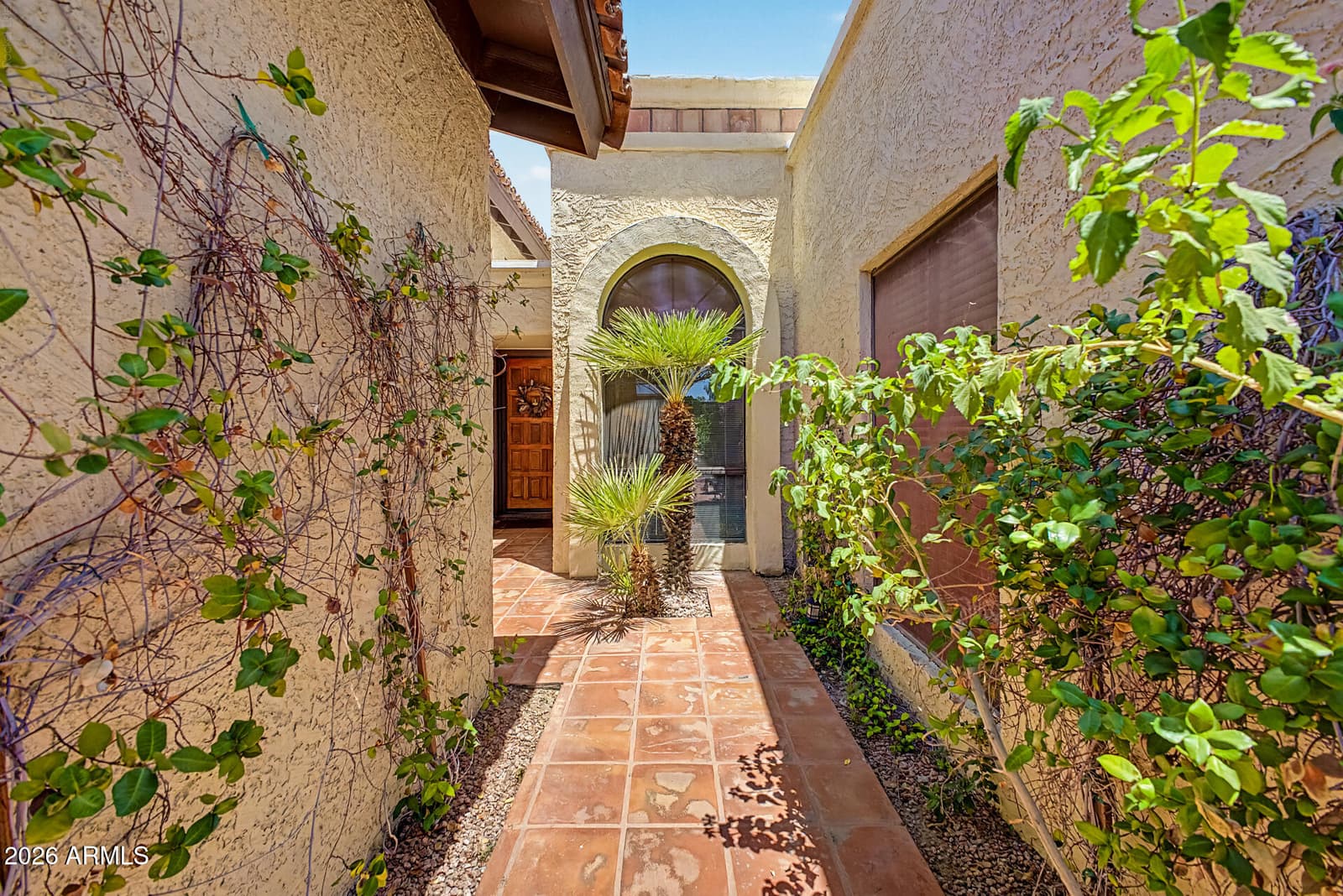 4718 E Monte Way, Phoenix, AZ 85044 — photo 5 of 55