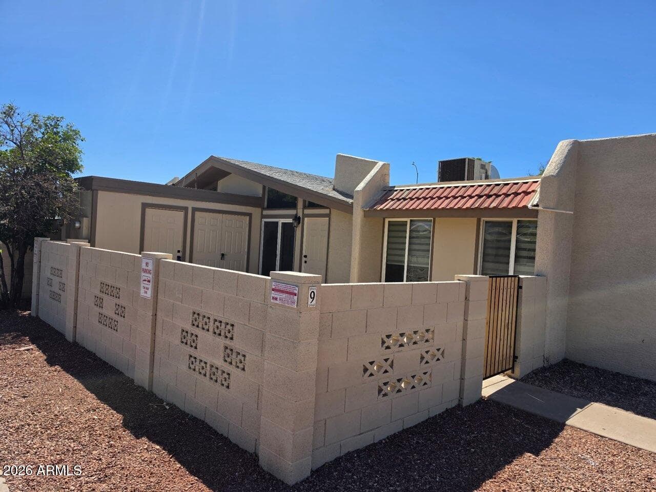 525 N MAY Street 9, Mesa, AZ 85201 — photo 1 of 18