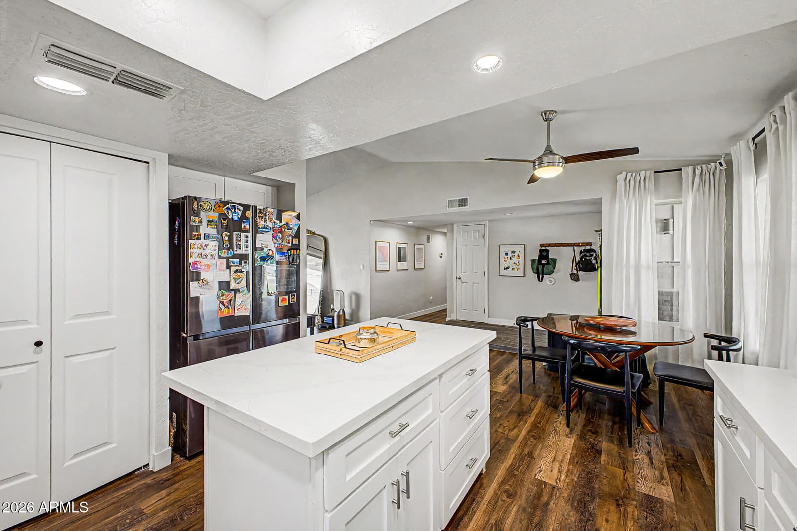 331 W TARO Lane, Phoenix, AZ 85027 — photo 12 of 30