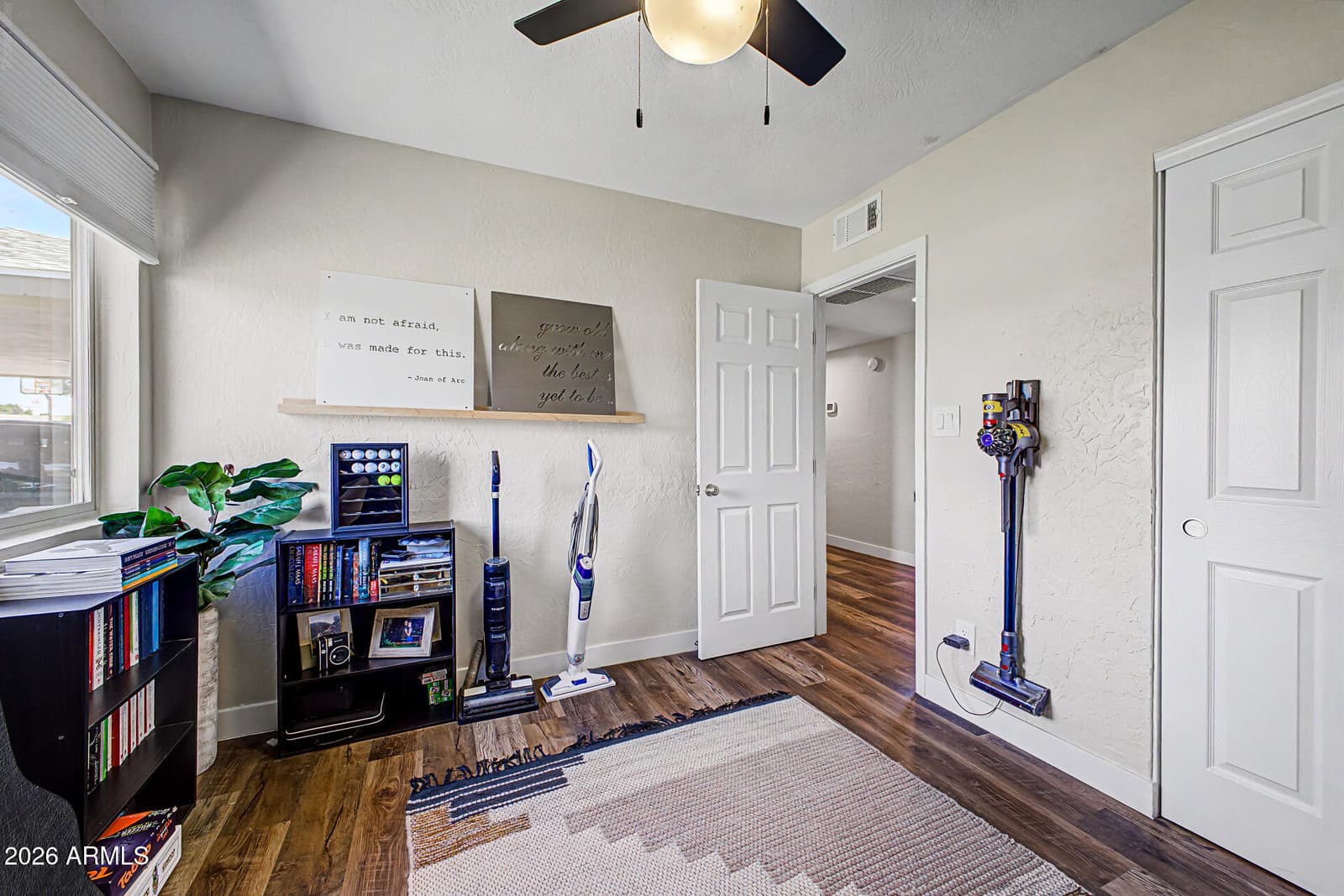 331 W TARO Lane, Phoenix, AZ 85027 — photo 21 of 30