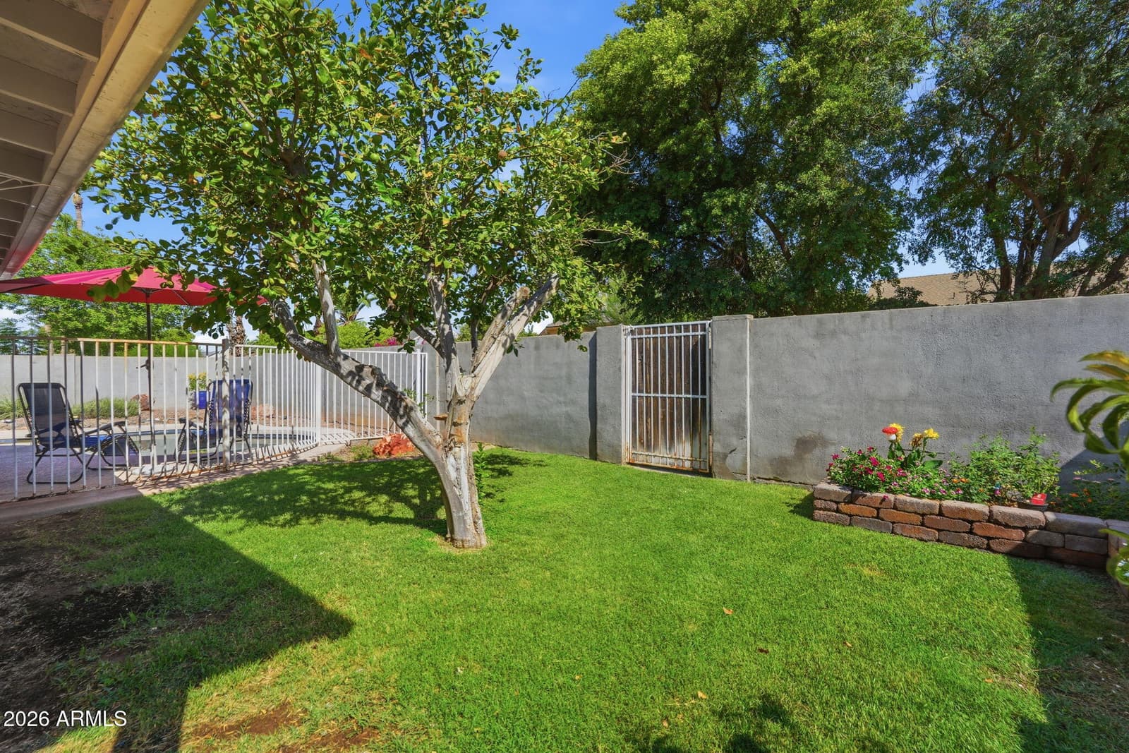 1358 E CHILTON Drive, Tempe, AZ 85283 — photo 38 of 42