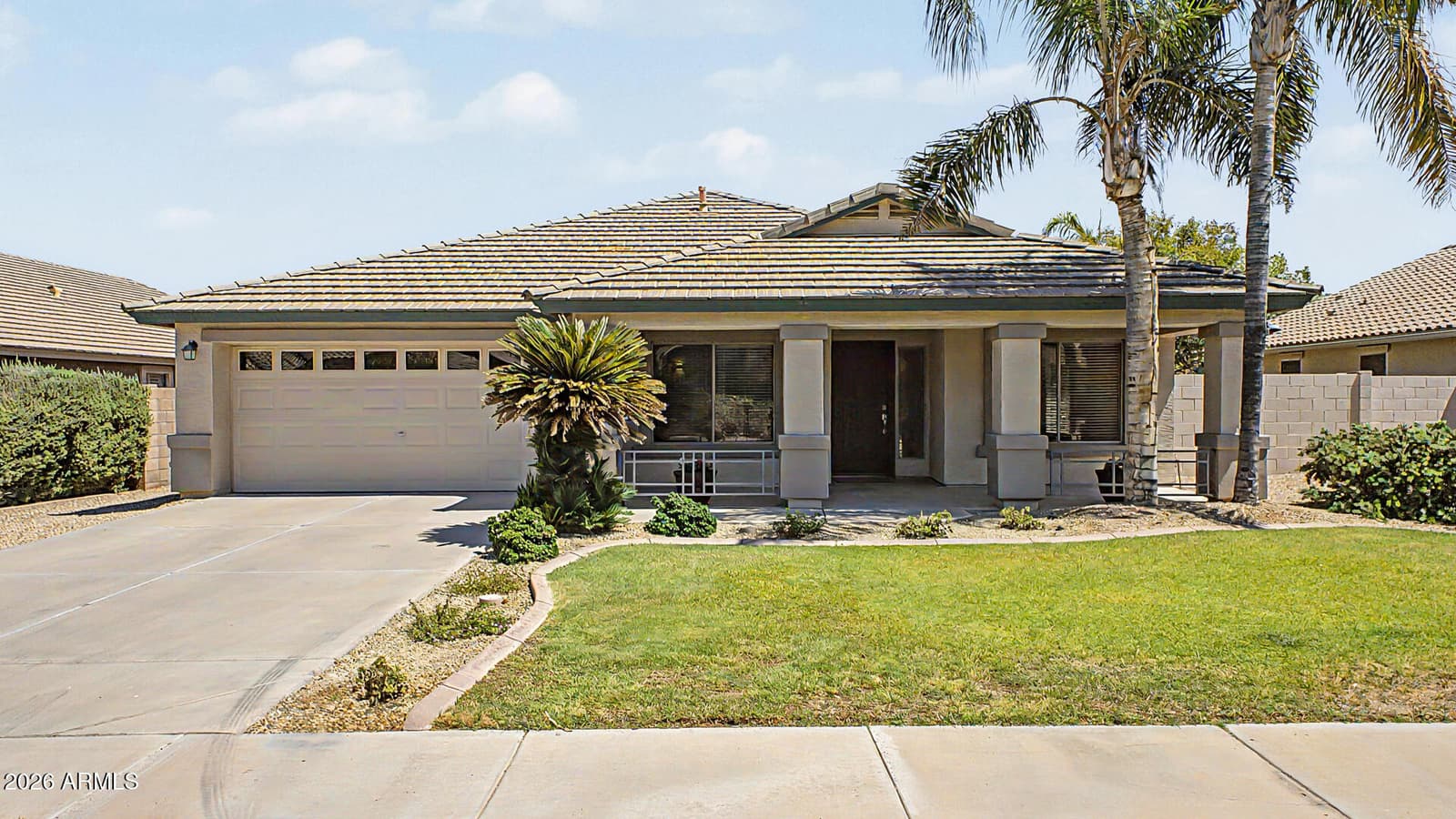 3930 E SIMPSON Road, Gilbert, AZ 85297 — photo 1 of 43