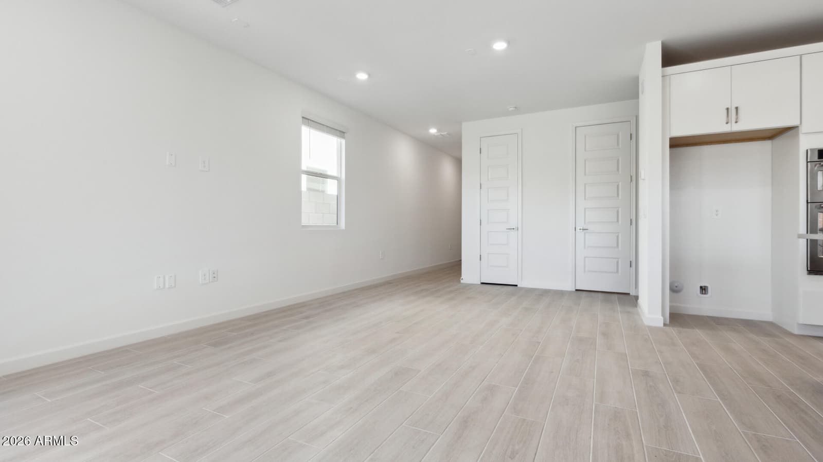 9739 S 12TH Street S, Phoenix, AZ 85042 — photo 10 of 26