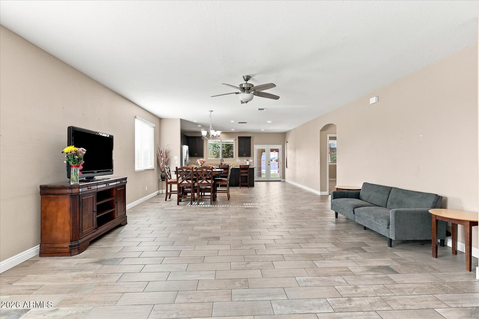 3760 W ROBERTS Road, San Tan Valley, AZ 85144 — photo 10 of 58