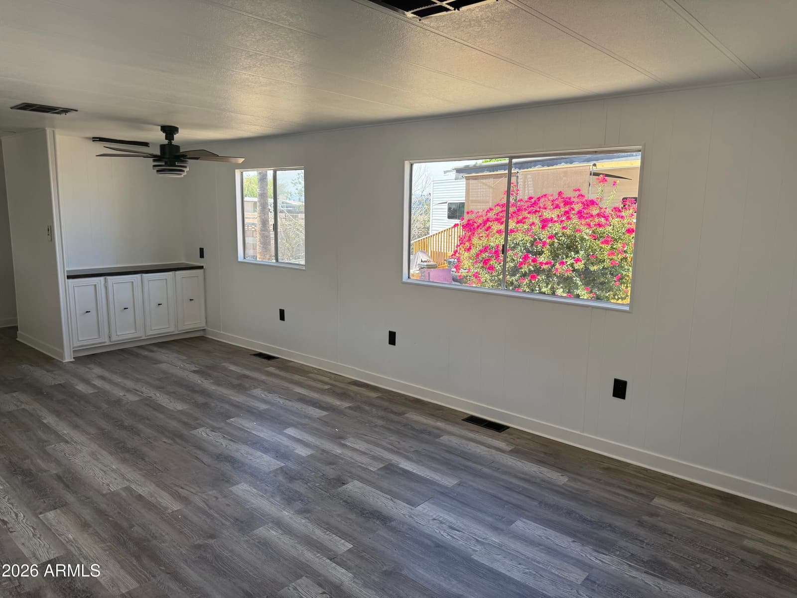 11411 N 91ST Avenue 215, Peoria, AZ 85345 — photo 4 of 8