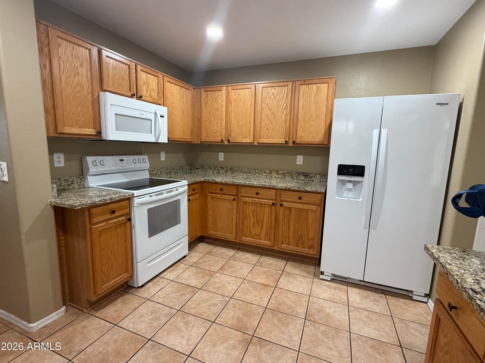 2337 E 39TH Avenue, Apache Junction, AZ 85119 — photo 3 of 35