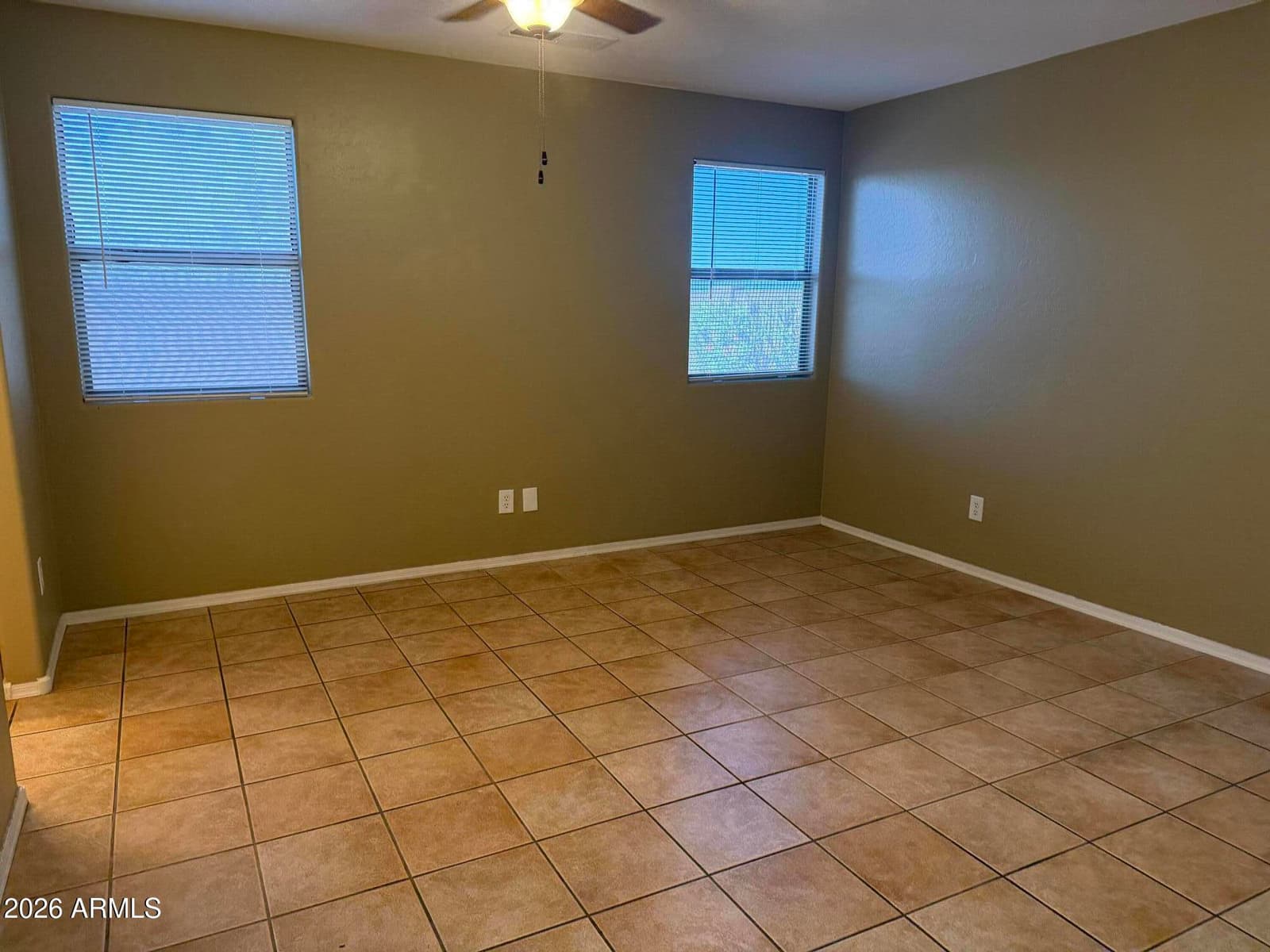 2337 E 39TH Avenue, Apache Junction, AZ 85119 — photo 9 of 35