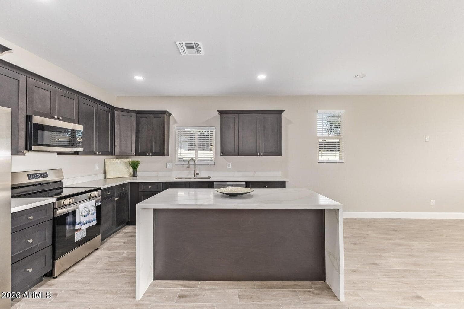9111 W Baden Street, Tolleson, AZ 85353 — photo 4 of 22