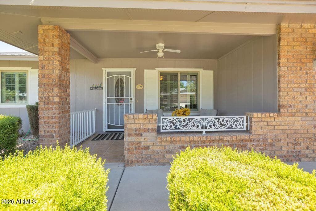 9521 W OAK RIDGE Drive, Sun City, AZ 85351 — photo 2 of 38
