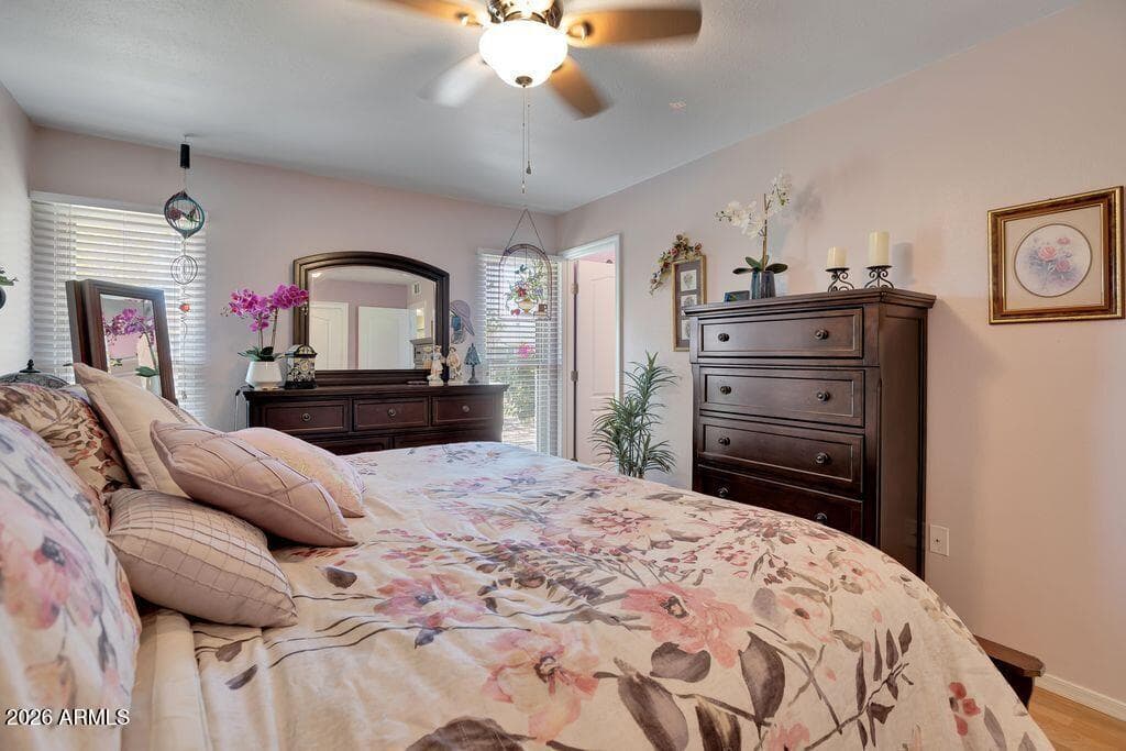 9521 W OAK RIDGE Drive, Sun City, AZ 85351 — photo 18 of 38