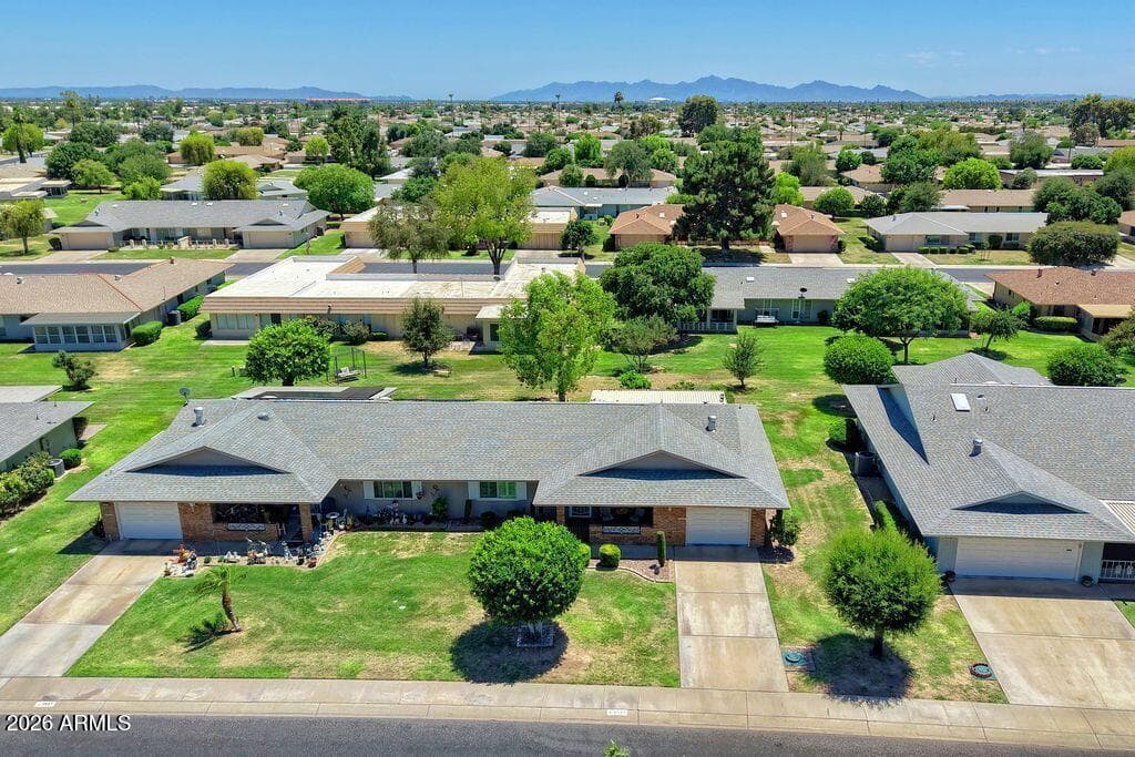 9521 W OAK RIDGE Drive, Sun City, AZ 85351 — photo 31 of 38