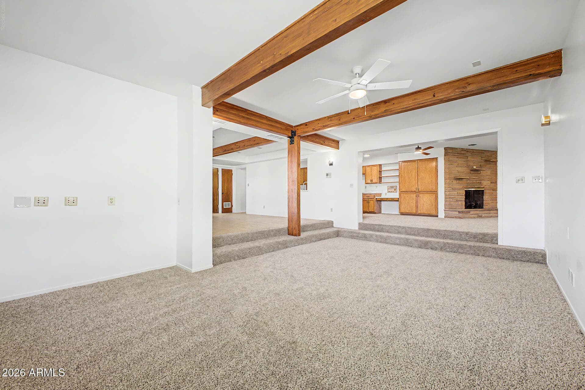343 E BROADMOR Drive, Tempe, AZ 85282 — photo 9 of 36