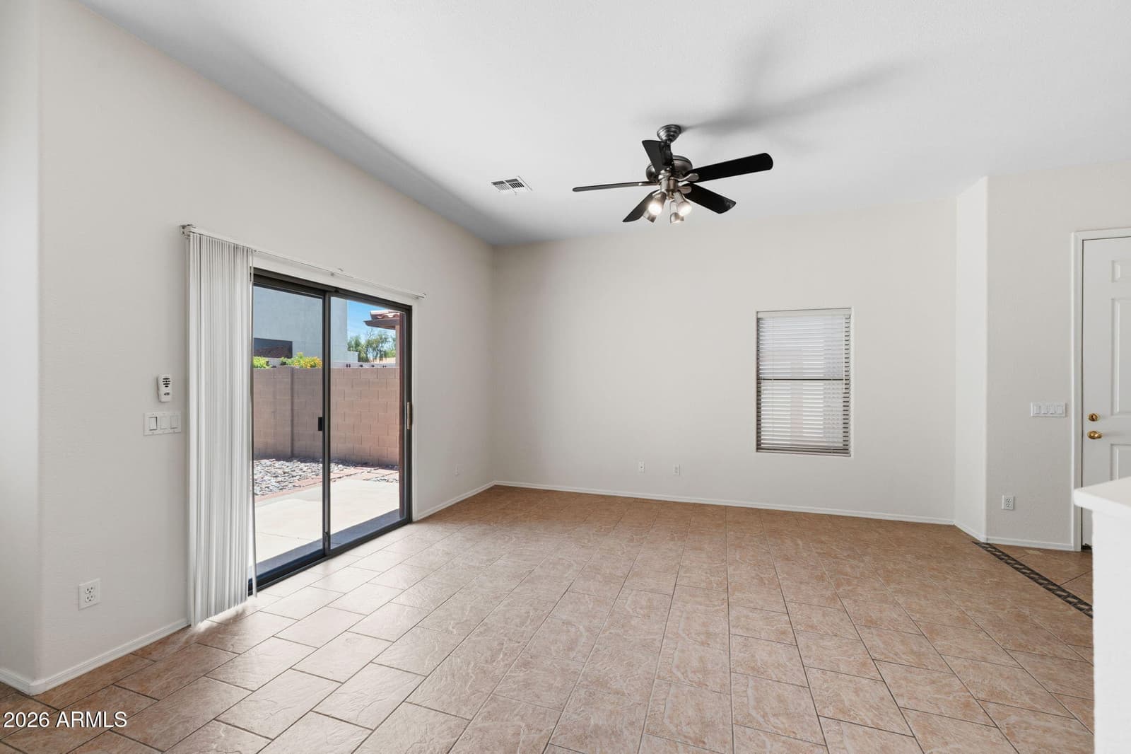 6720 E ENCANTO Street 27, Mesa, AZ 85205 — photo 5 of 21