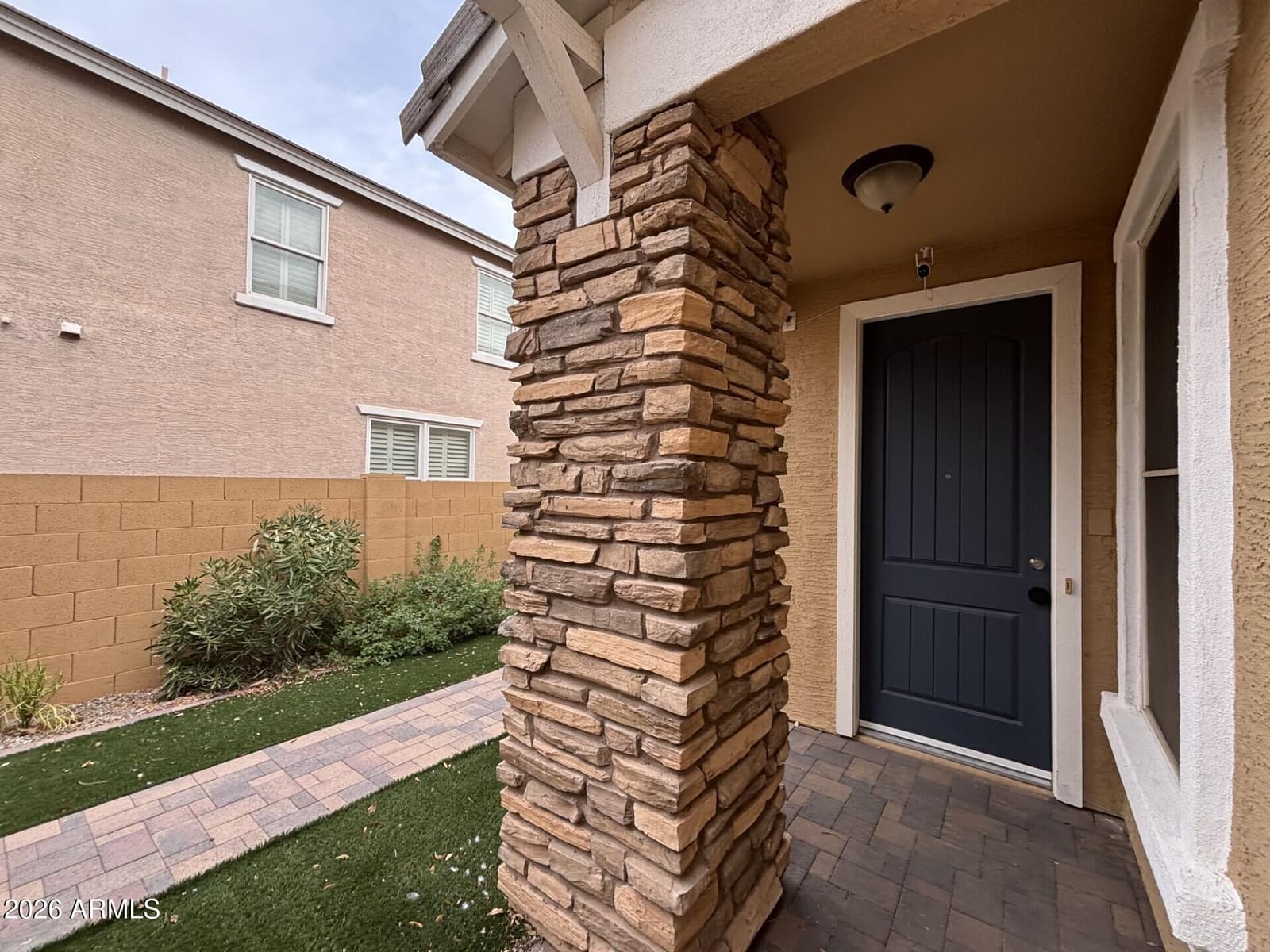 2239 E BOWKER Street, Phoenix, AZ 85040 — photo 3 of 49