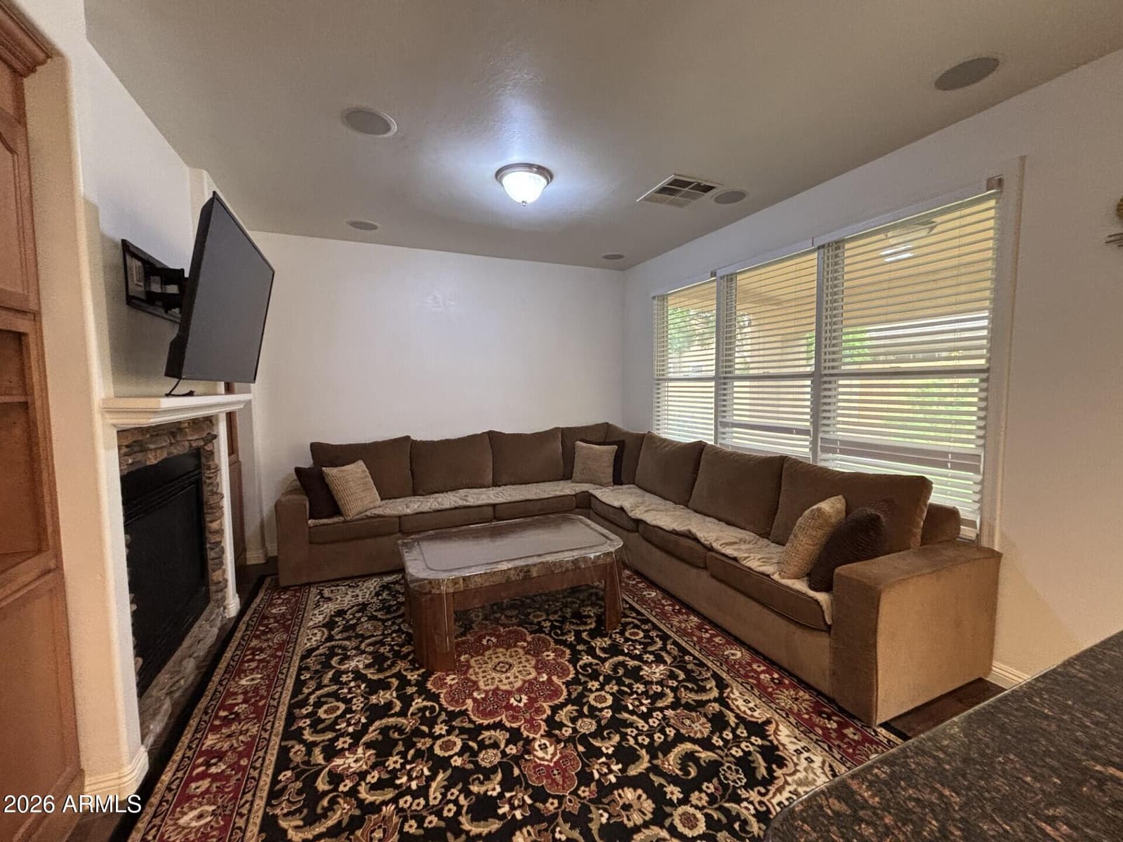 2239 E BOWKER Street, Phoenix, AZ 85040 — photo 16 of 49