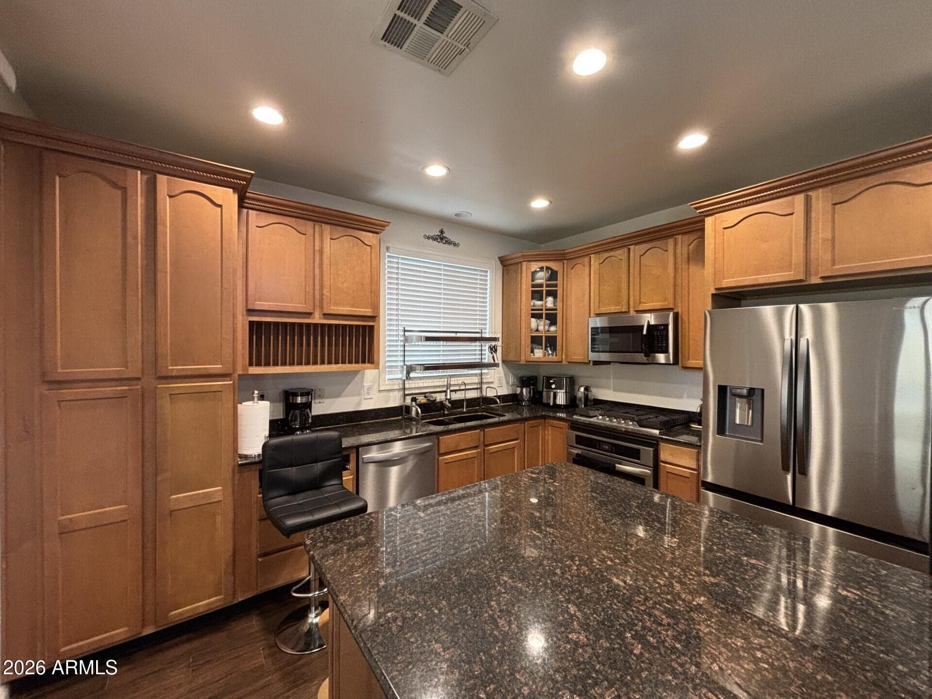 2239 E BOWKER Street, Phoenix, AZ 85040 — photo 12 of 49