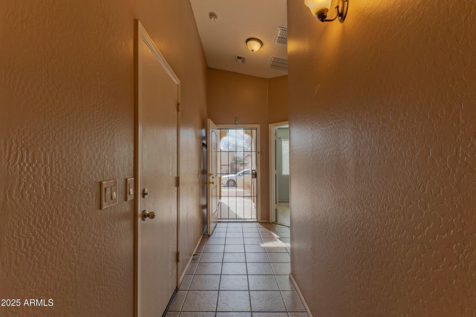 8750 W KINGMAN Street, Tolleson, AZ 85353 — photo 2 of 21