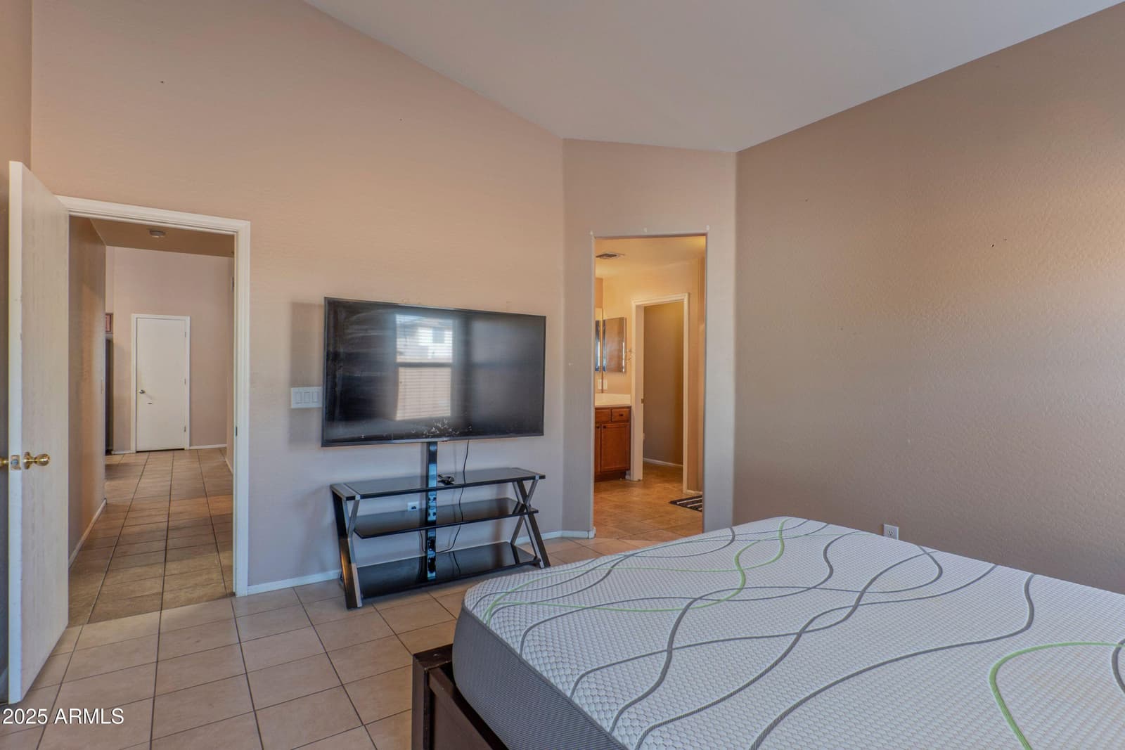 8750 W KINGMAN Street, Tolleson, AZ 85353 — photo 9 of 21