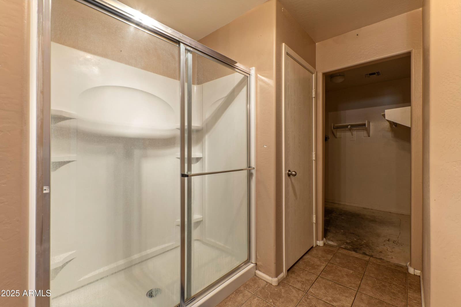 8750 W KINGMAN Street, Tolleson, AZ 85353 — photo 10 of 21