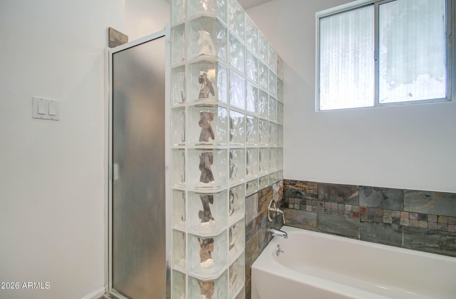 3242 E Camelback Road 207, Phoenix, AZ 85018 — photo 18 of 25