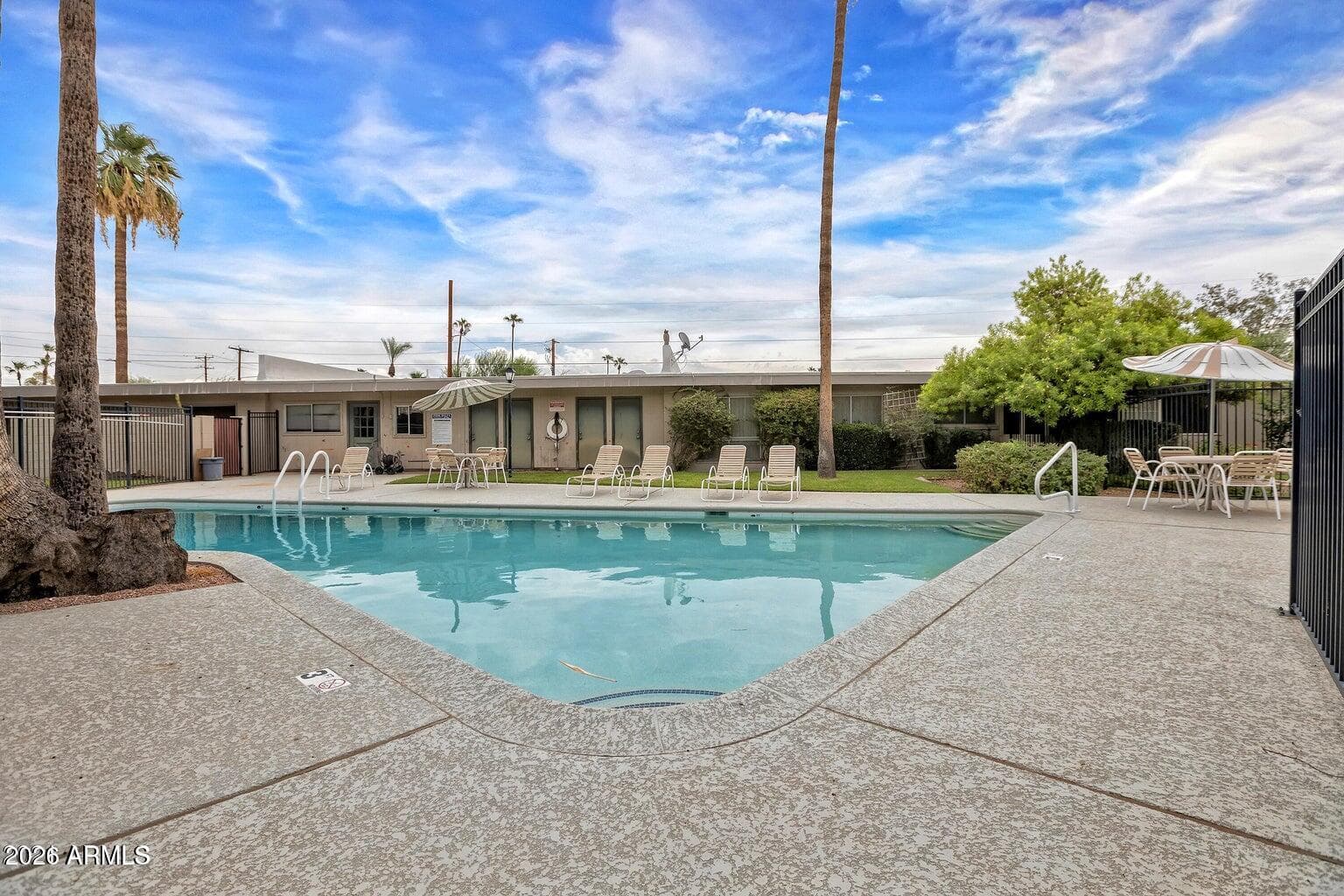 3242 E Camelback Road 207, Phoenix, AZ 85018 — photo 24 of 25