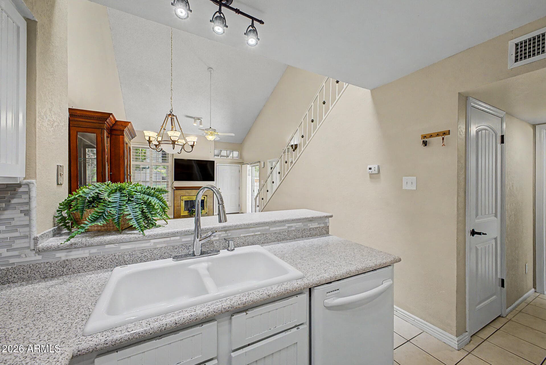 1717 E UNION HILLS Drive 2023, Phoenix, AZ 85024 — photo 11 of 37