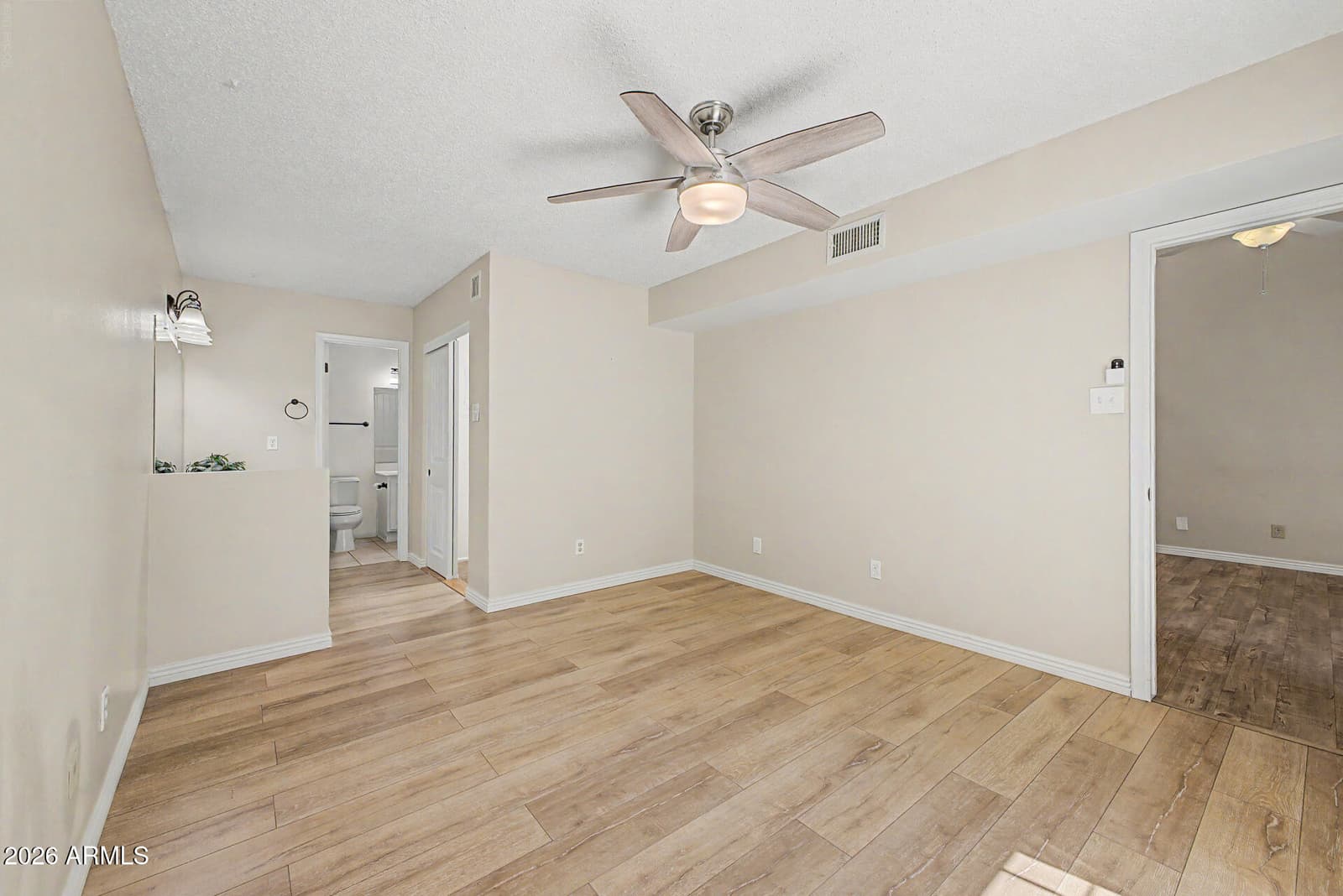 1717 E UNION HILLS Drive 2023, Phoenix, AZ 85024 — photo 14 of 37