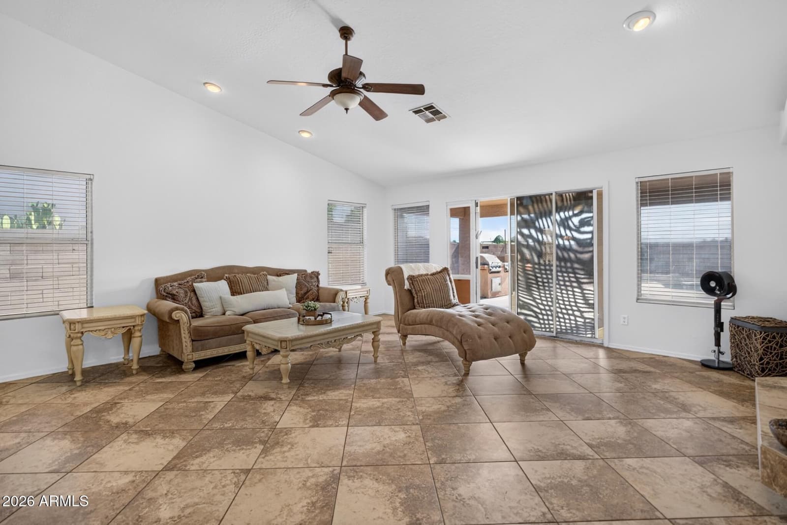 15310 N 80TH Lane, Peoria, AZ 85381 — photo 8 of 44