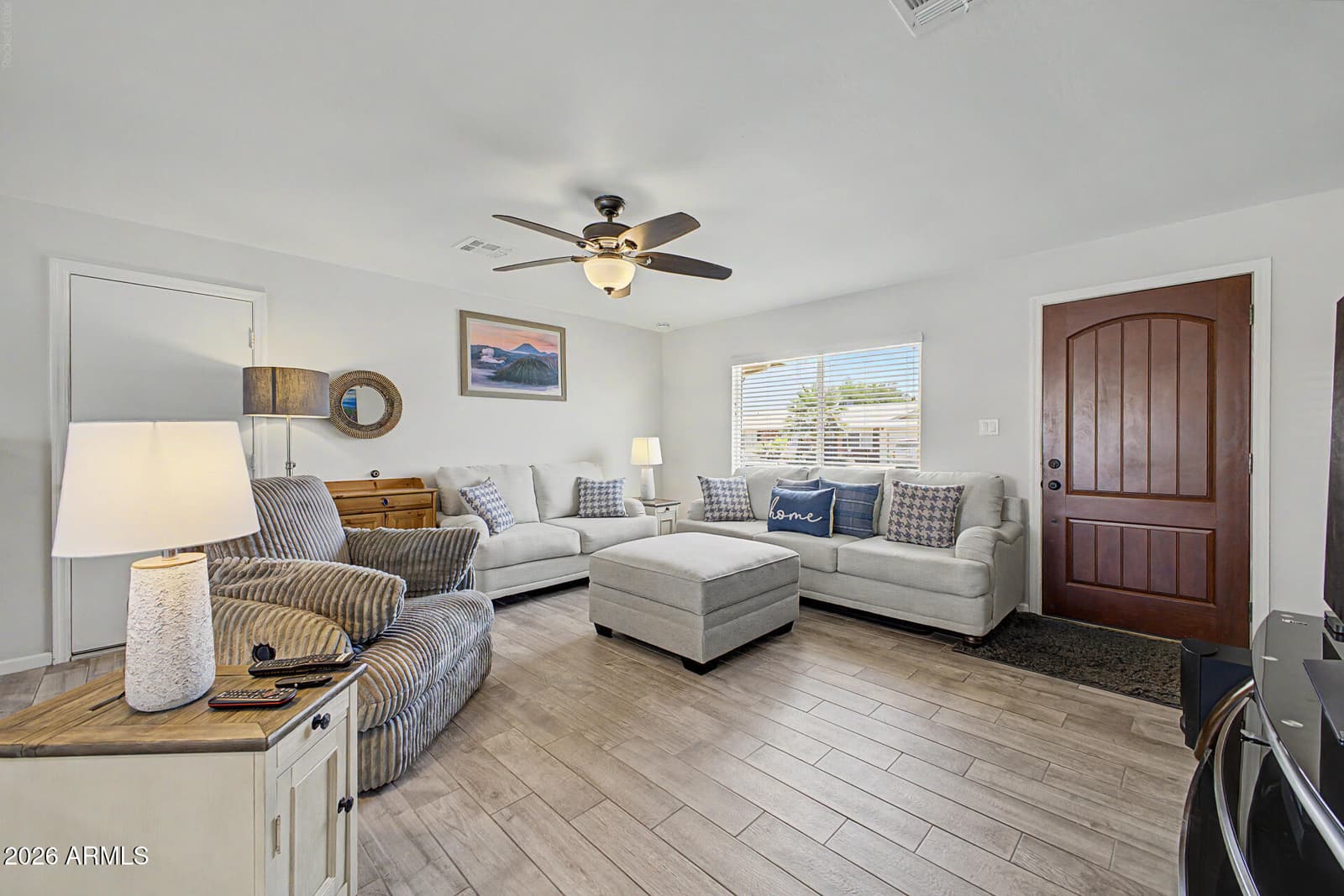 4216 E HANO Street, Phoenix, AZ 85044 — photo 4 of 31