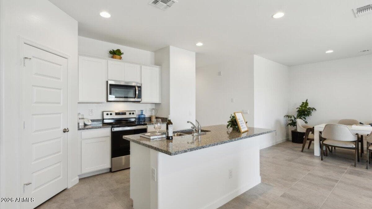 37965 W CAPRI Avenue, Maricopa, AZ 85138 — photo 3 of 26