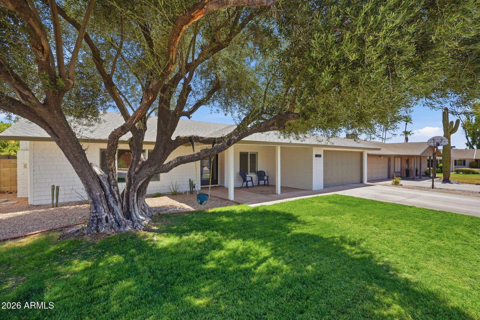 4234 E WINNETKA Drive, Phoenix, AZ 85044 — photo 3 of 60