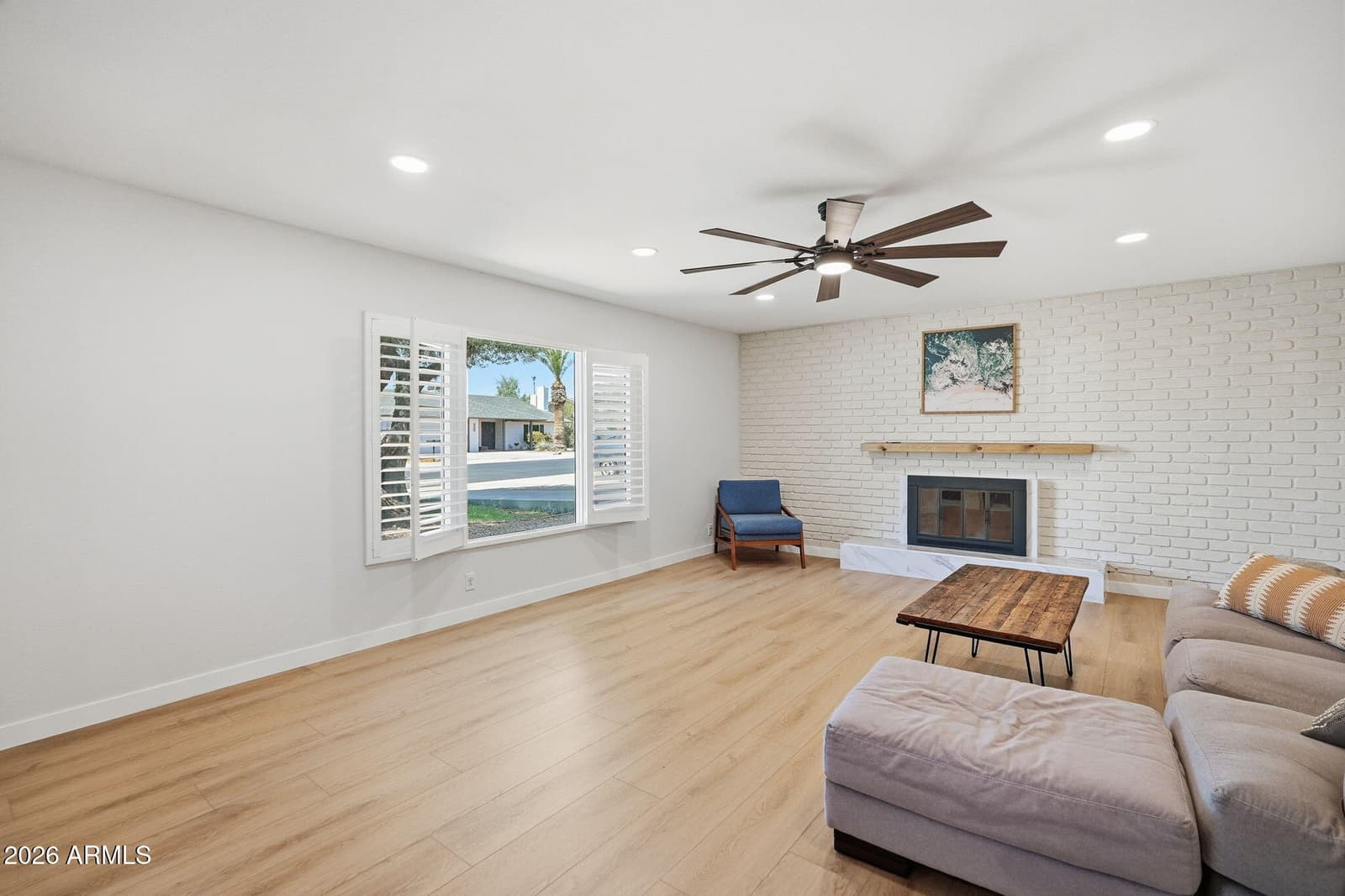 4234 E WINNETKA Drive, Phoenix, AZ 85044 — photo 7 of 60