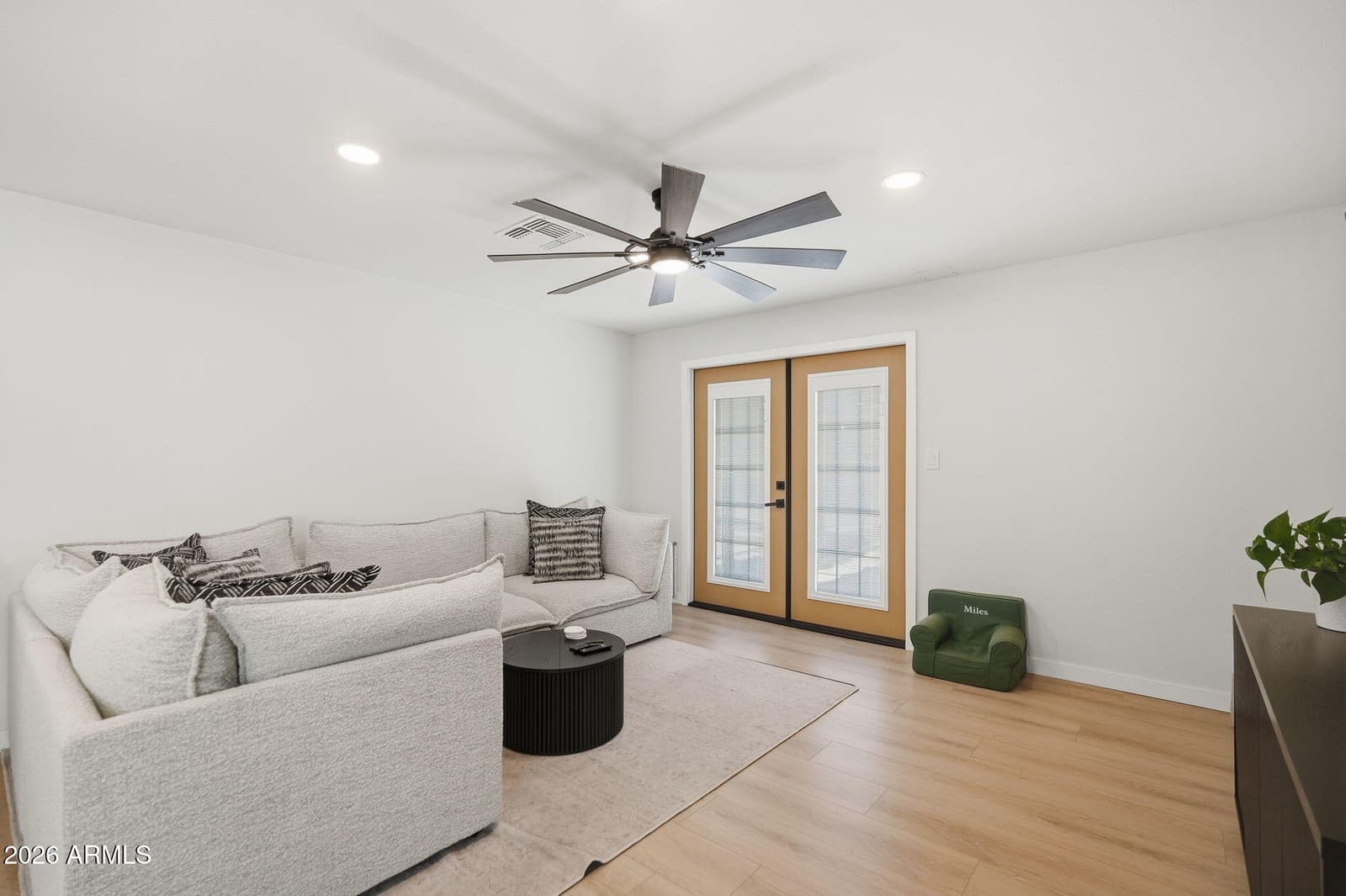 4234 E WINNETKA Drive, Phoenix, AZ 85044 — photo 10 of 60