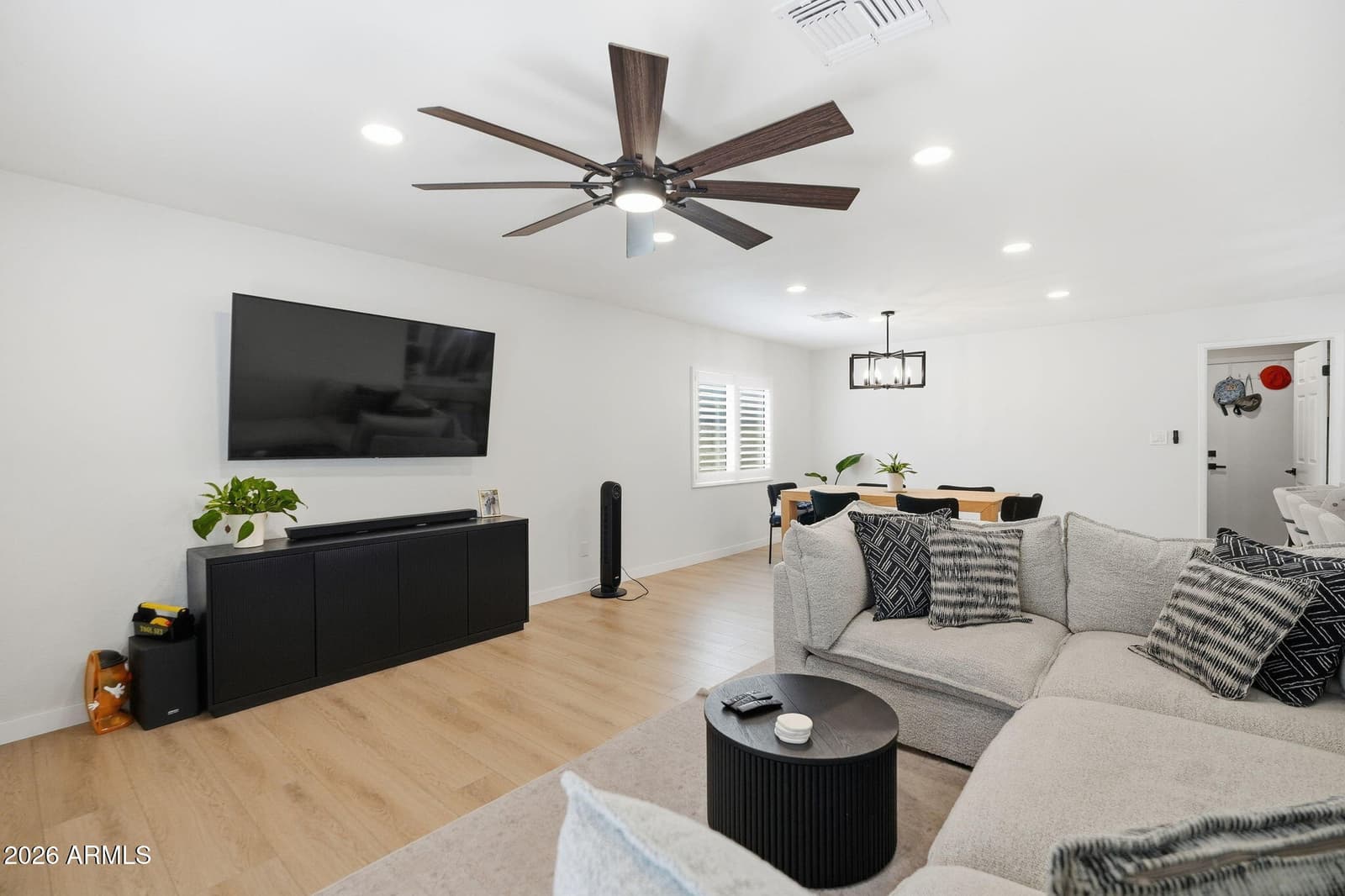 4234 E WINNETKA Drive, Phoenix, AZ 85044 — photo 12 of 60
